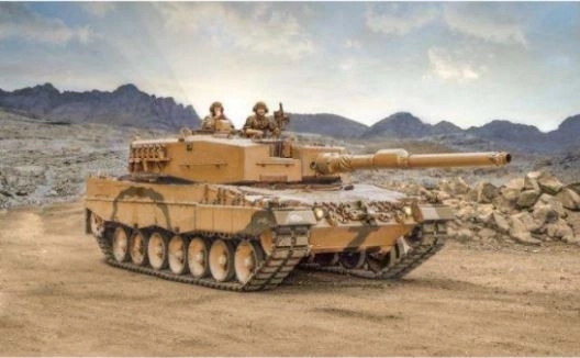 Modello di carro armato Leopard 2A4