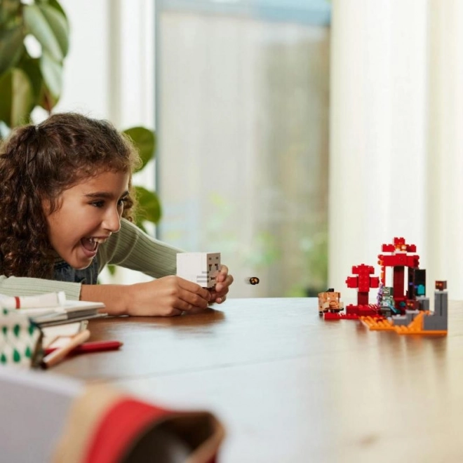 LEGO Minecraft Sfida al portale del Nether