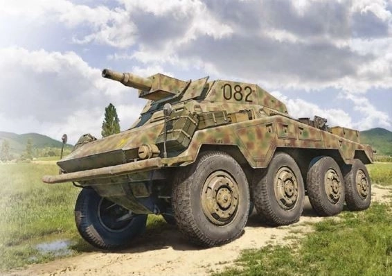 Modello di veicolo in plastica Sd.Kfz. 234/3 in scala 1:35