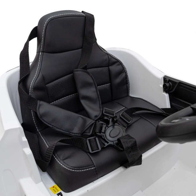 Mercedes Benz AMG EQA per bambini Bianco + Telecomando + Cinture di sicurezza a 5 punti + EVA + Display MP3 + LED
