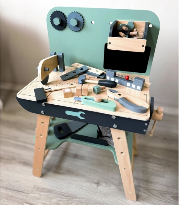 Set laboratorio in legno per piccoli fai-da-te