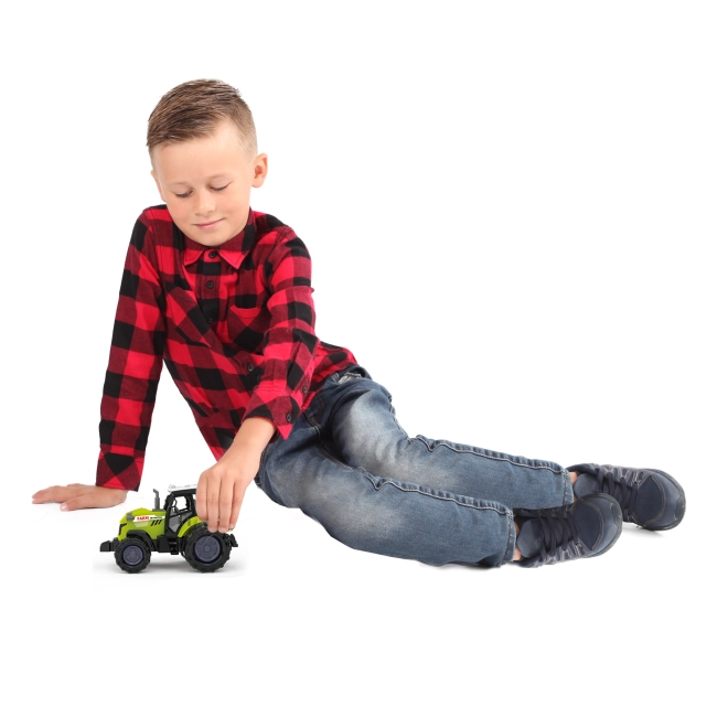 Grande divertimento per piccoli agricoltori