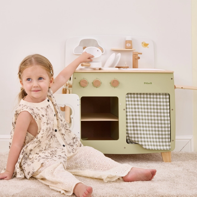 Cucina in legno con accessori