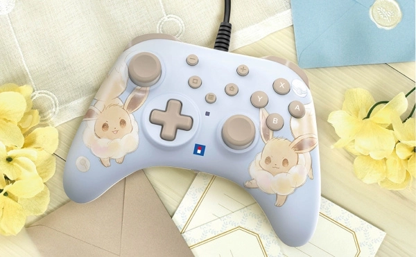 Design elegante con Pokémon EEVEE