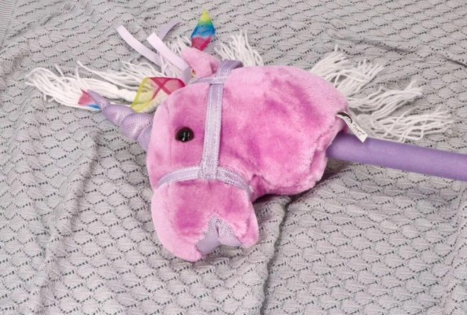 Unicorno rosa su bastone Rosa Hobby Horse