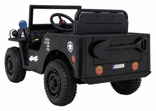 Auto militare retrò per bambini nero + trazione 4x4 + telecomando + 2 portapacchi + avvio lento + MP3 LED