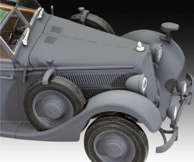 Modello di plastica Mercedes-Benz Typ 320 Cabriolet in scala 1/35