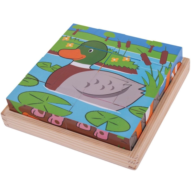 Cubi in legno solidi per piccole mani