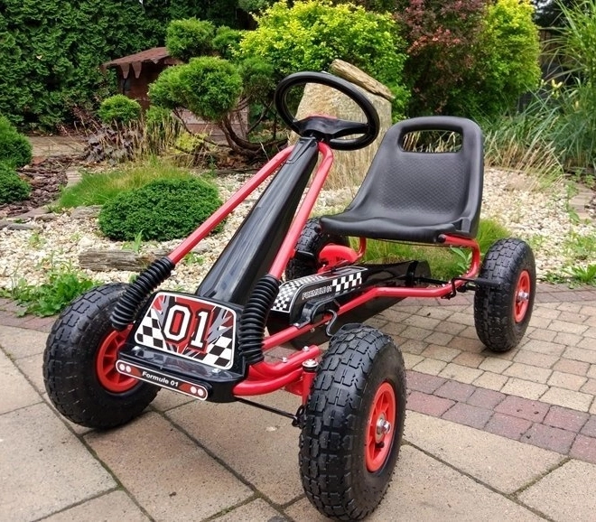 Kart a pedali + Pneumatici gonfiabili + Sedile regolabile – Rossa