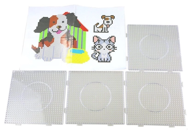 Basi quadrate collegabili per mosaici piccoli e grandi