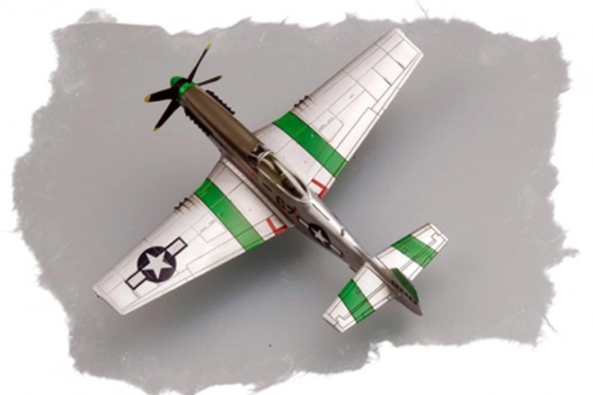 Modello di plastica P-51D Mustang IV