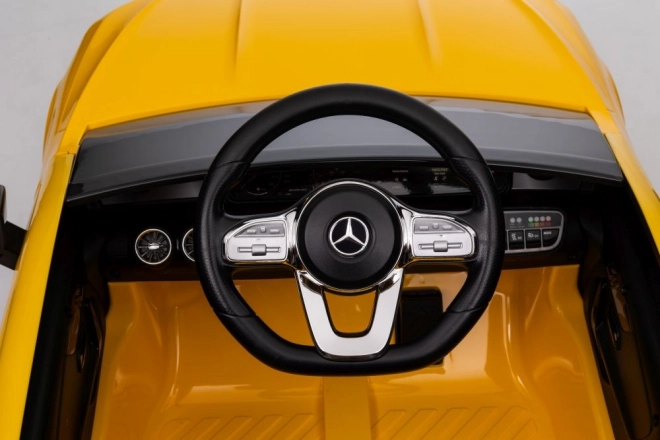 Auto elettrico per bambini Mercedes CLA 45s AMG giallo 4x4