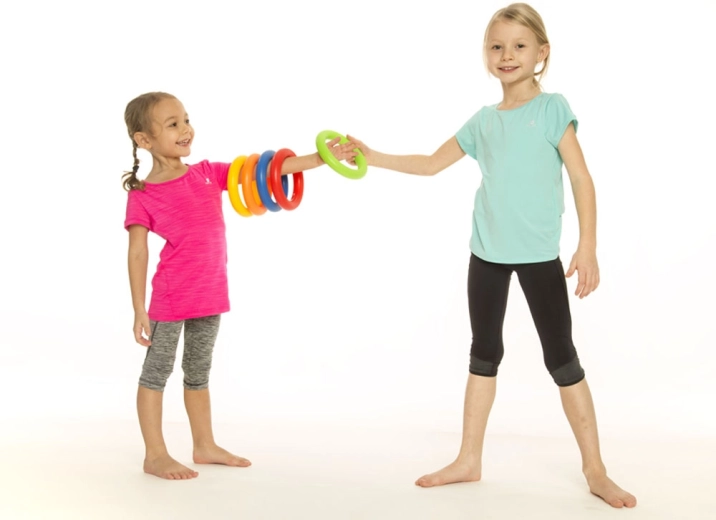 Divertimento di gruppo e allenamento dell’agilità