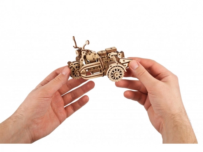 Camion militare meccanico in legno 3D Ugears