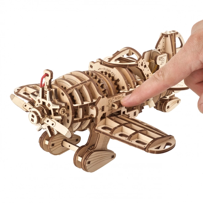 puzzle meccanico in legno 3D UGEARS Mad Hornet