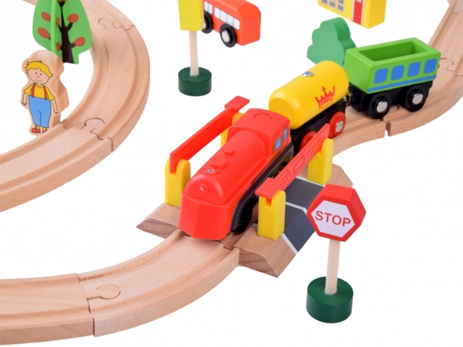 Grande set di trenini in legno con locomotiva a batteria e figure