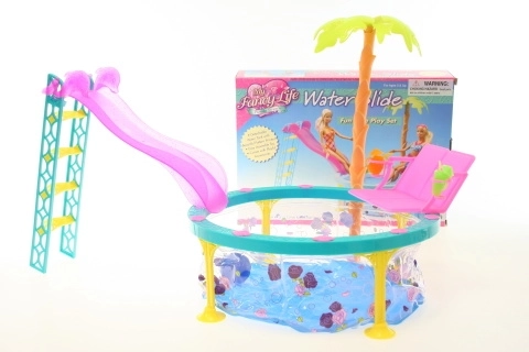 Piscina con scivolo Glorie