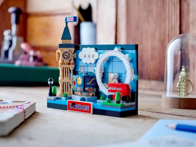 Cartolina Londra LEGO