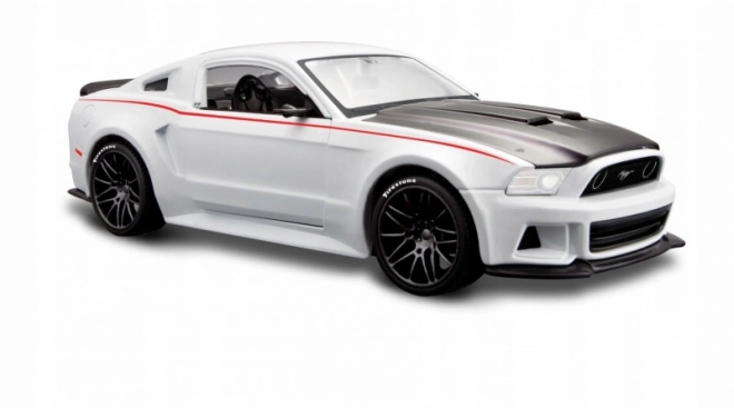 Modellino Ford Mustang Street Racer in bianco