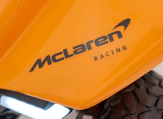 Mclaren Racing MCL 35 Quad arancione