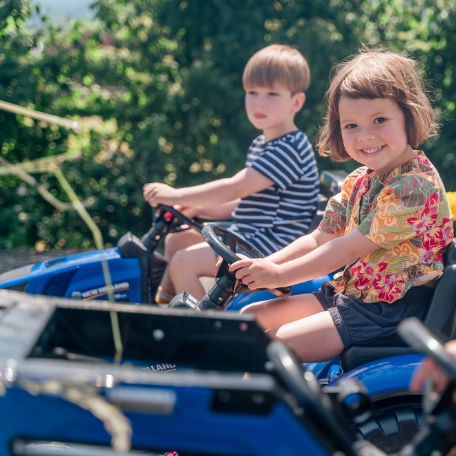 Trattore a Pedali con Rimorchio New Holland per Bambini