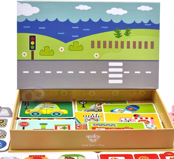 Tooky Toy Armadietto Montessori Magnetico con 80 Pezzi
