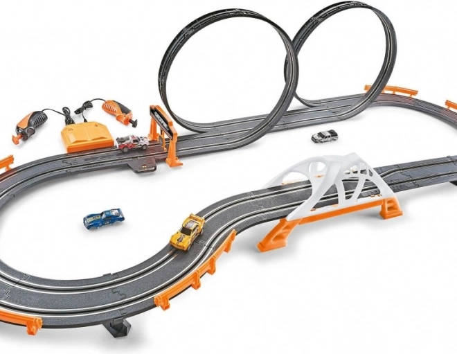 Pista da corsa con adattatore o batterie per bambini dai 6 anni
