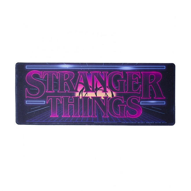 tappetino da gioco Stranger Things Arcade Logo