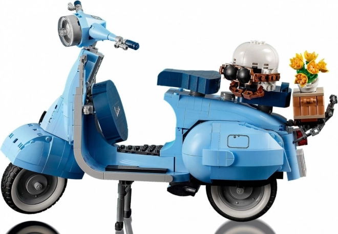 Vespa 125 LEGO Icons