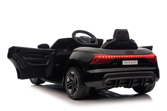 Auto elettrico per bambini Audi RS e-tron GT nero