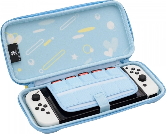 Pratica sistemazione per console e giochi