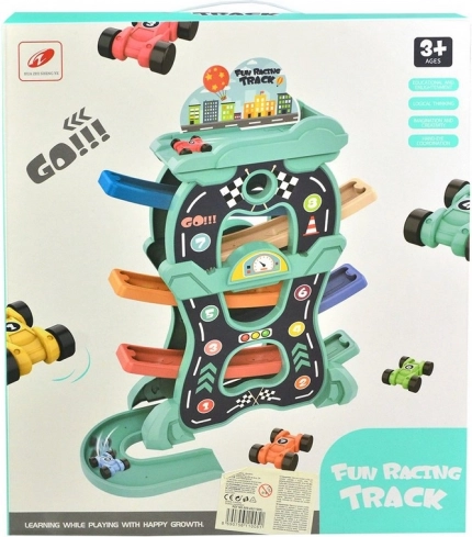 Pista d'auto a più livelli per bambini