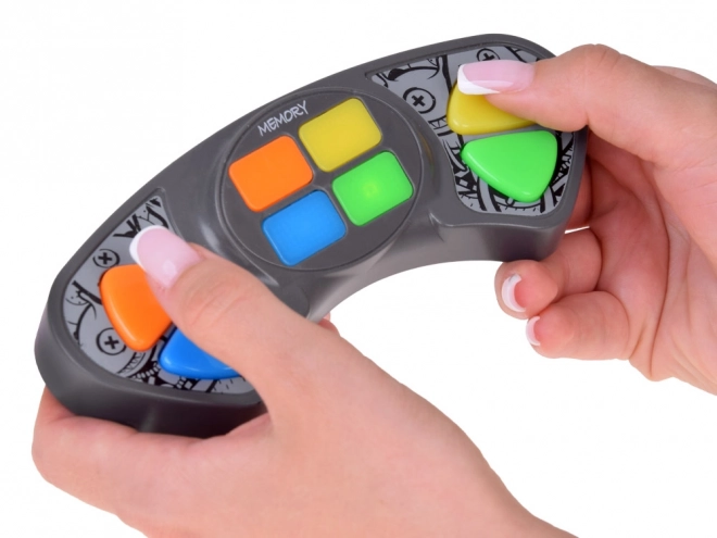 Gioco elettronico Memory con pulsanti colorati