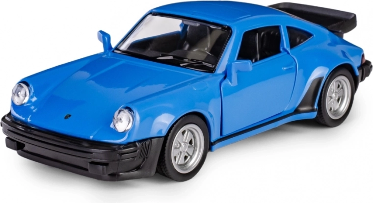 Porte apribili e interni curati