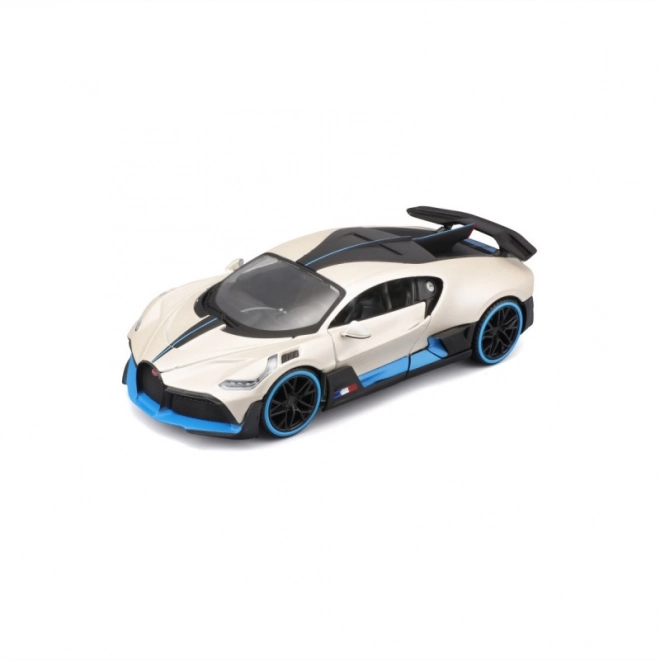 Modello Bugatti Divo 1:24 Bianco