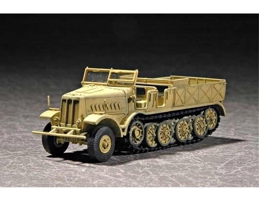 Modello in plastica Sd.Kfz.9 Schwere Zugkraftwagen