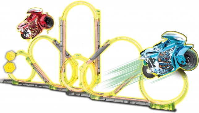 Spin and Build super pista con due motociclette