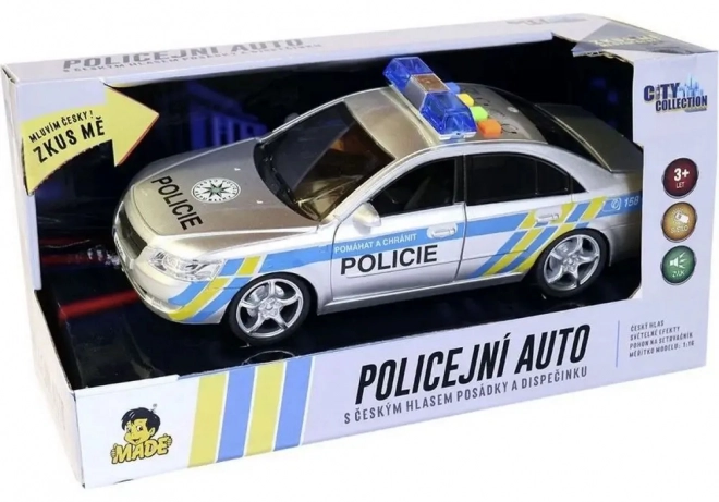 Auto della Polizia con Voce Ceca