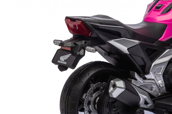 Motocicletta Honda NC750X Rosa