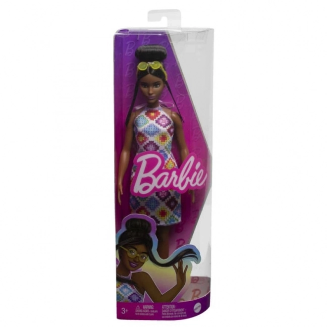 Barbie Fashionistas bambola in abito colorato