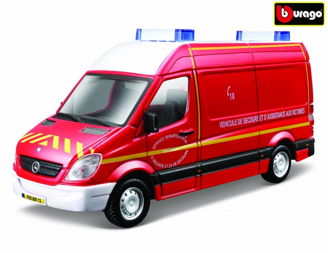 Mercedes-Benz Sprinter in scala 1:50