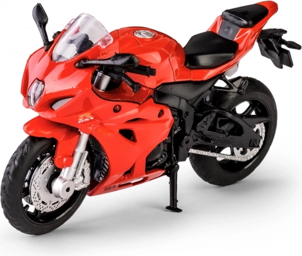 Parti in metallo e pneumatici in gomma