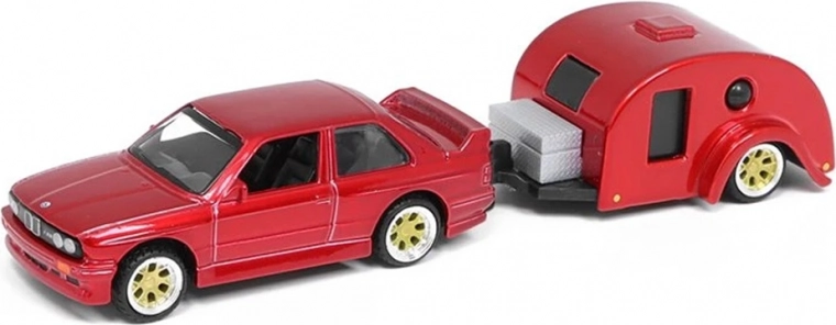 Carrozzeria in metallo e struttura resistente