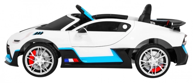 Bugatti Divo Macchinina a batteria per bambini bianca + telecomando + EVA + avvio lento + LED MP3