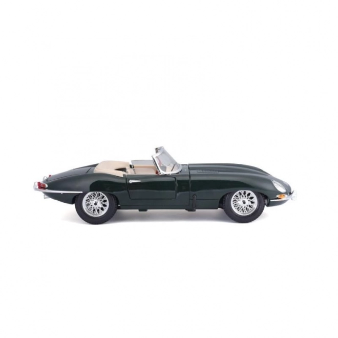 Jaguar E Cabriolet 1961 verde Bburago in scala 1:18