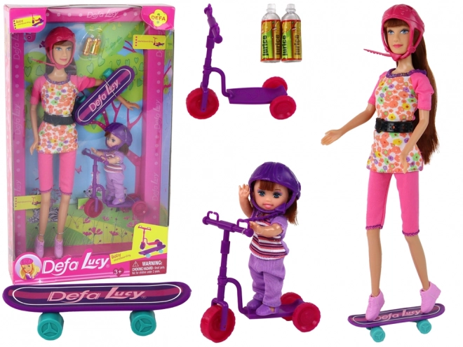 Set di bambole con scooter rosa e skateboard Lucy