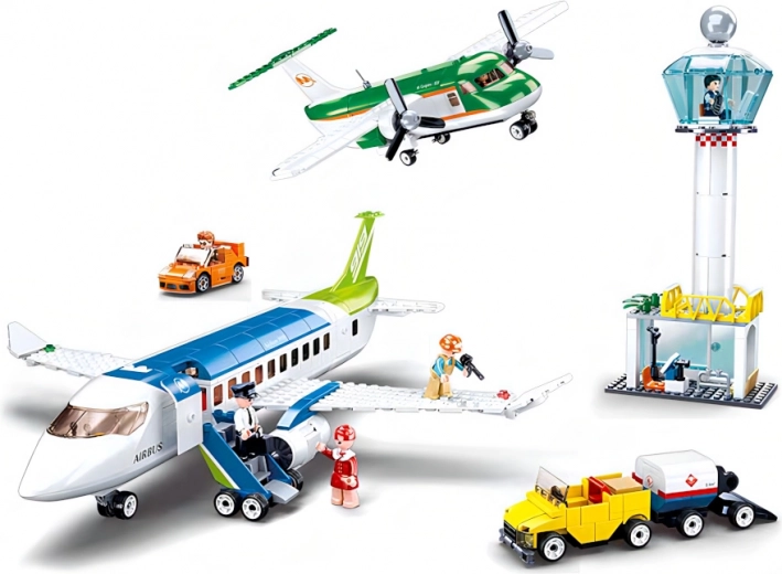 Due aerei e un aeroporto realistico