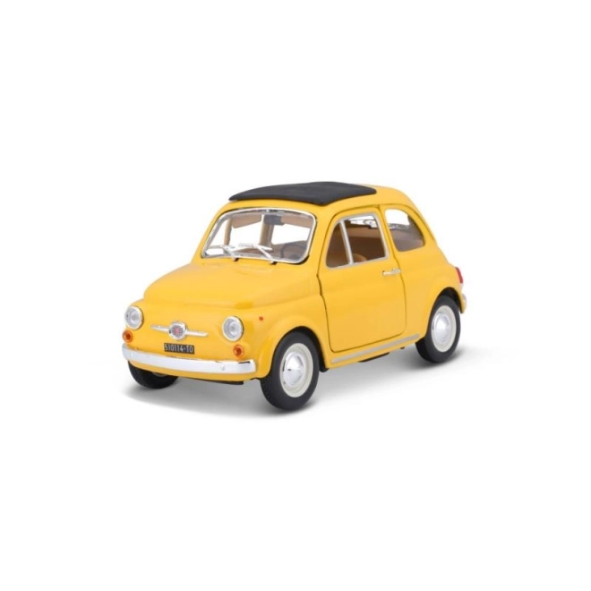 Modello Fiat 500 F 1965 in scala 1:24 giallo