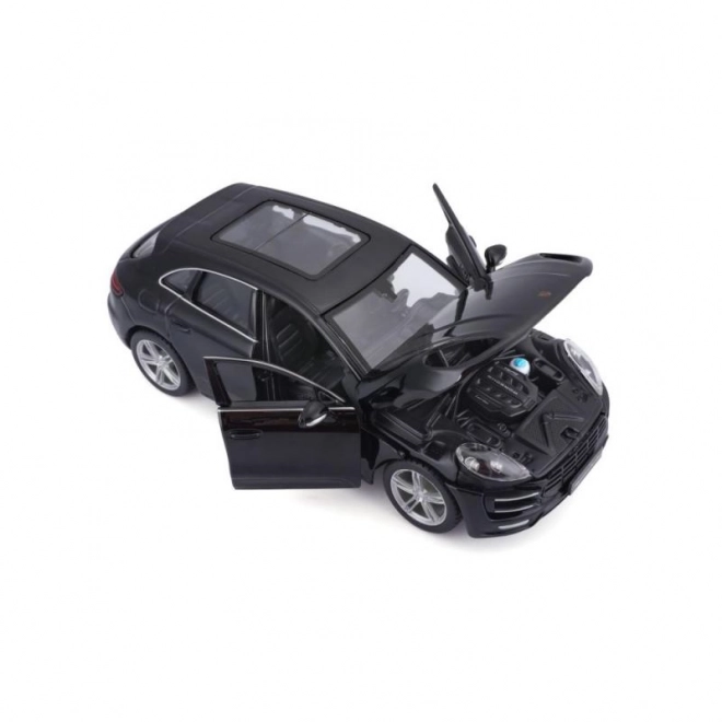 Porsche Macan Nero in Scala 1:24 di Bburago