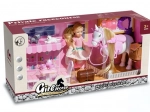 Set da gioco con bambola, cavallino e gattini